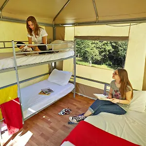 https://camping-michelangelo.it-tuscanyhotel.com